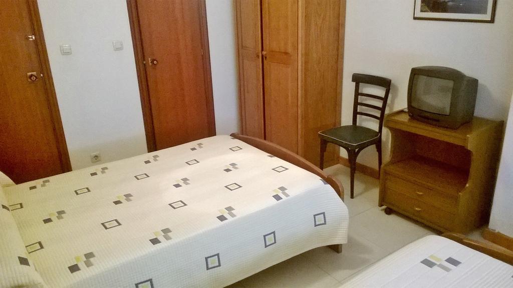 Hostal El Cairo Ferrol Kültér fotó