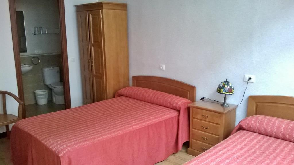 Hostal El Cairo Ferrol Kültér fotó