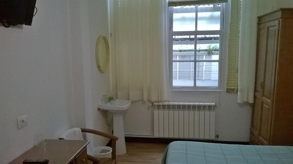 Hostal El Cairo Ferrol Kültér fotó