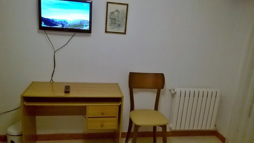 Hostal El Cairo Ferrol Kültér fotó