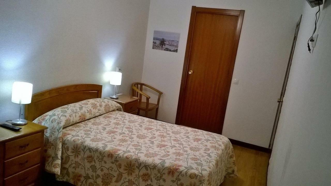Hostal El Cairo Ferrol Kültér fotó